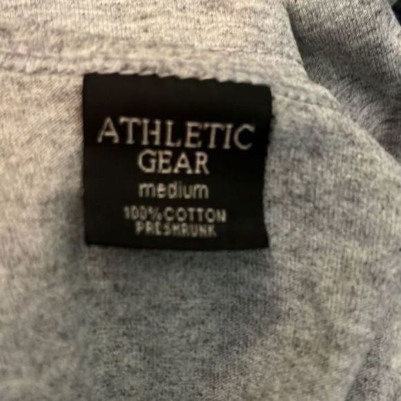 Vintage Y2K Virginia Beach Tank top. Gray with white lettering. Medium - Picture 4 of 4